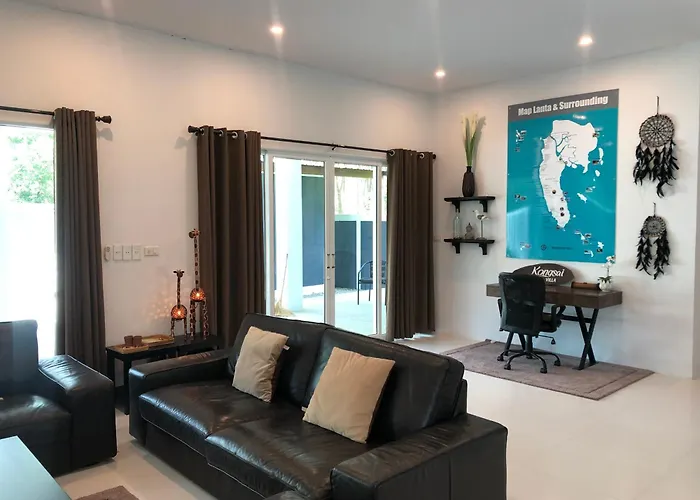 Kongsai Private Poolvilla In Klong Khong
