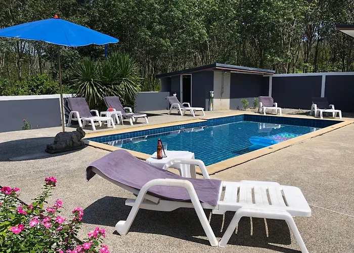 Kongsai Private Poolvilla In Klong Khong